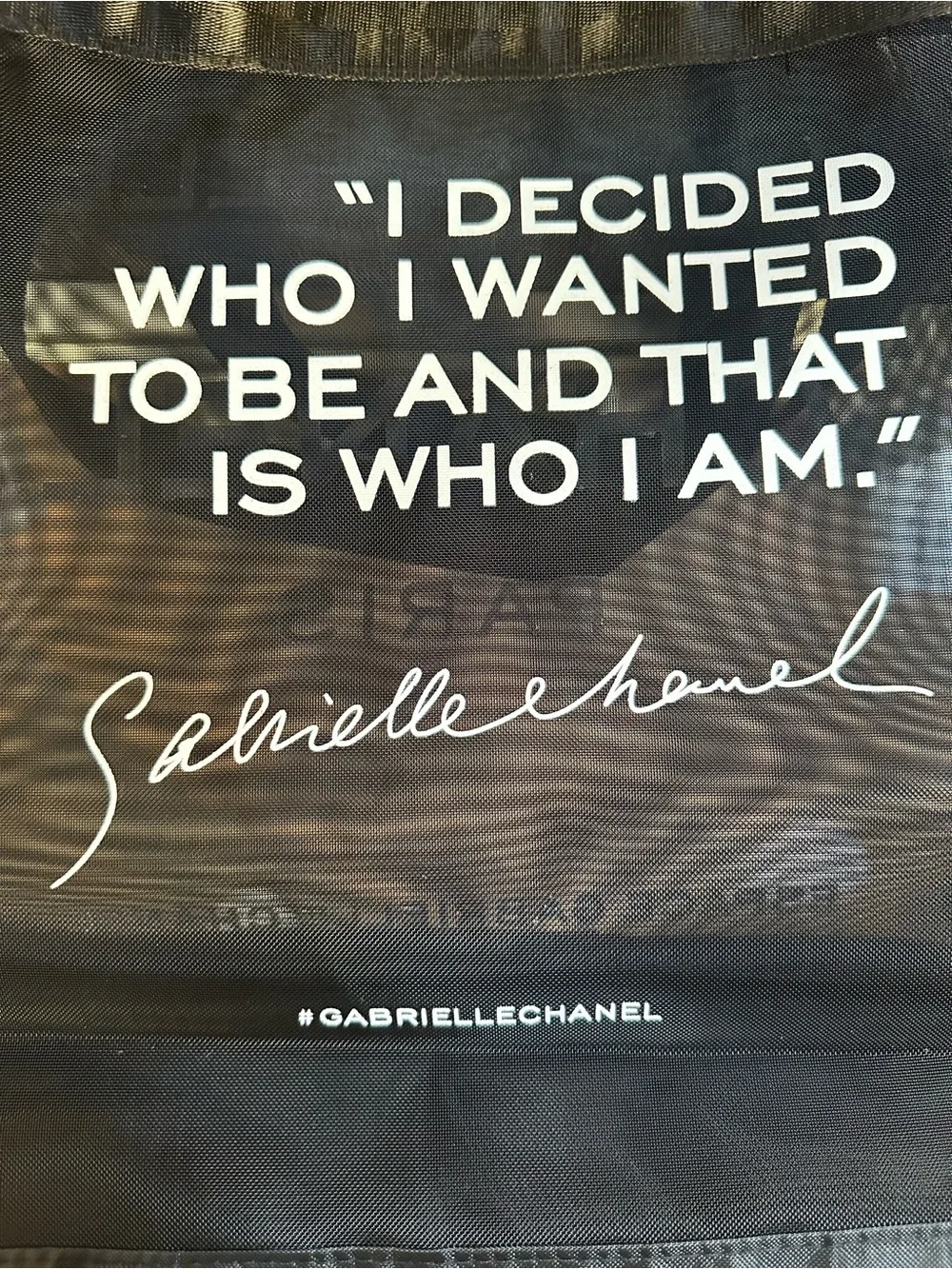 New Authentic CHANEL PARIS FASHION WEEK VIP 2017 Mesh GABRIELLE ESPACE Tote bag - Picture 6 of 7